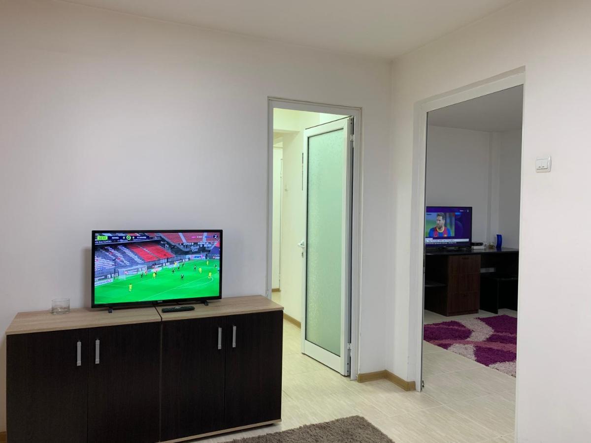 Eli Apartment Галац Экстерьер фото