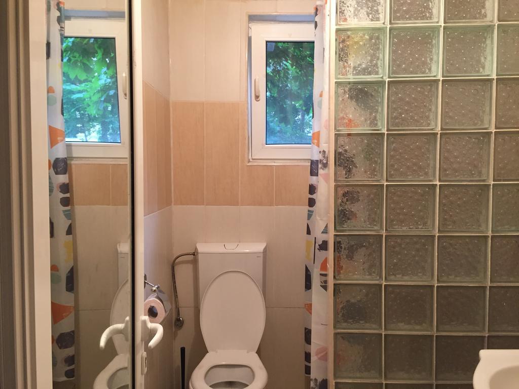 Eli Apartment Галац Экстерьер фото